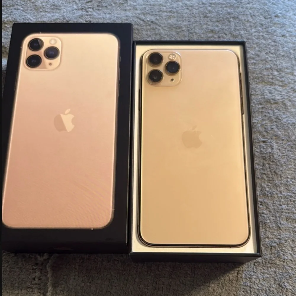 IPhone 11 Pro Max (USED)